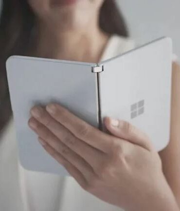 Microsoft Surface Duo 2