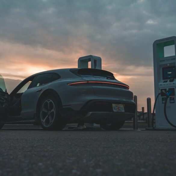 Porsche Taycan Cross Turismo